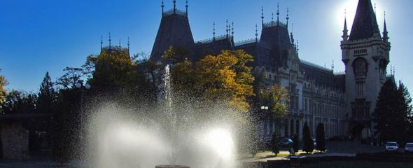 The Palace of Culture, Iasi - side view.